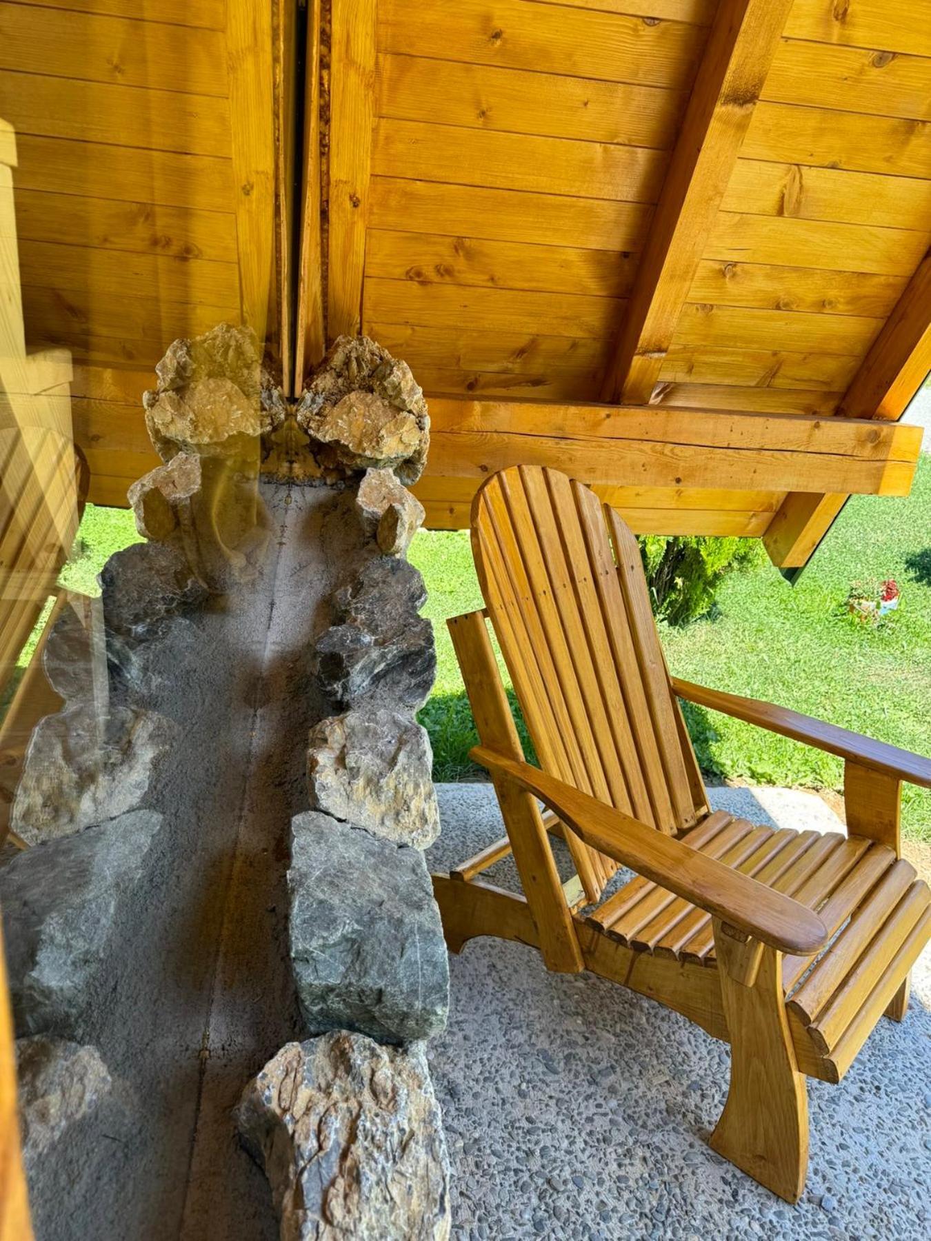 Gazela Bungalov 1 モイコヴァツ エクステリア 写真